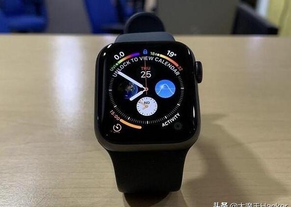 手上戴一个Apple watch是什么样的体验？